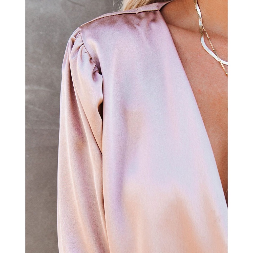 LAST ONE - IVETTE SATIN DRAP BODYSUIT CHAMPAGNE - Picture 4 of 9